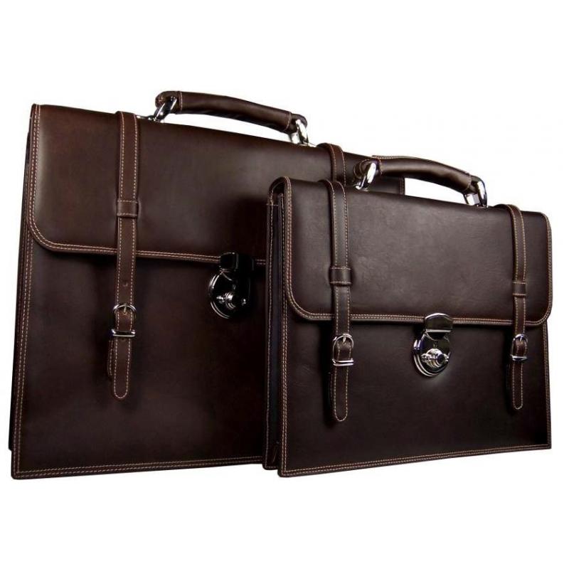 Exclusive leather briefcase with zipper